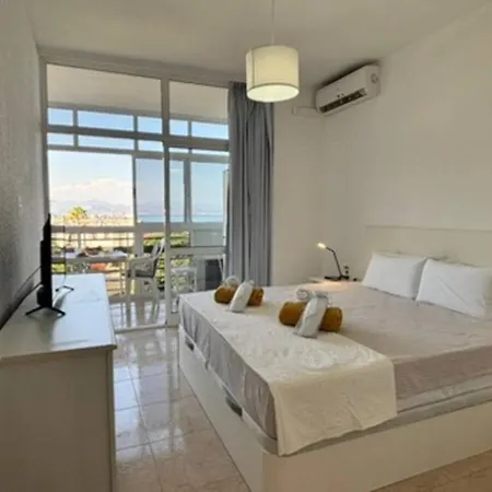 Апартаменты Relaxing Coast - Torre La Roca - Center