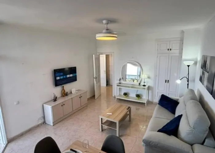 Relaxing Coast - Torre La Roca - Center * Торремолинос