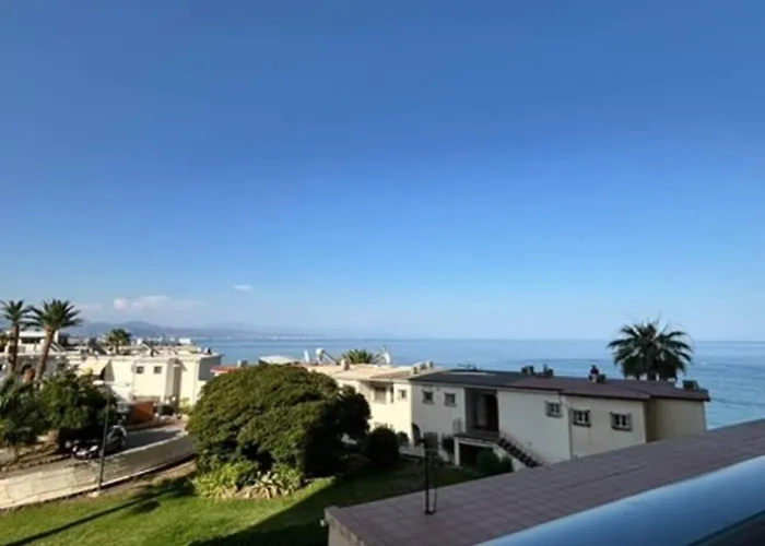 Апартаменты Relaxing Coast - Torre La Roca - Center