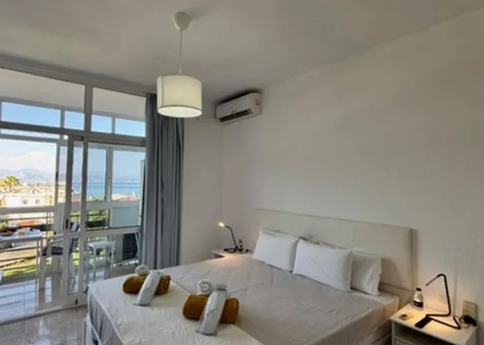 Relaxing Coast - Torre La Roca - Center